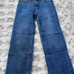 Old Navy Mid-rise Wide leg jeans. Size 4